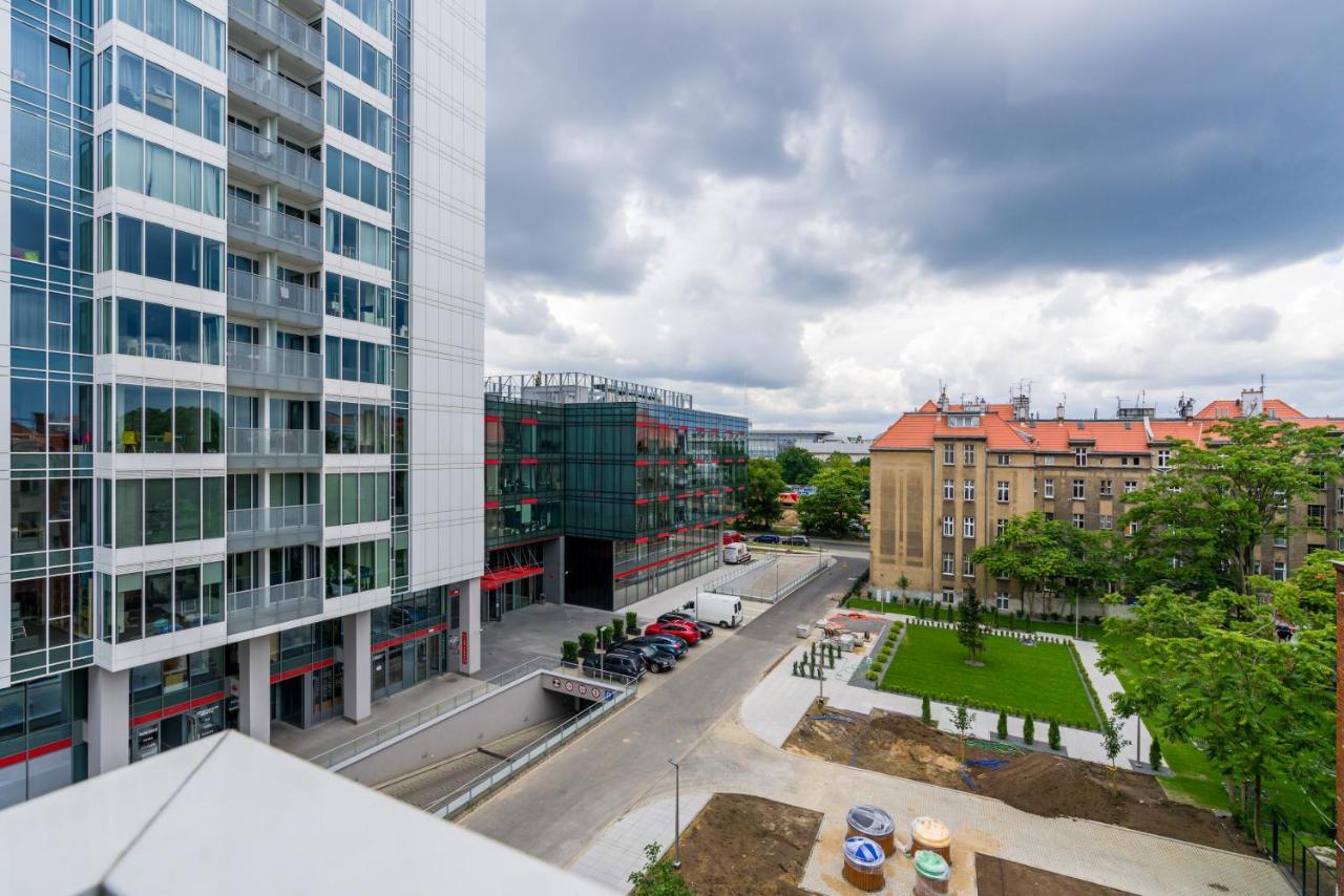 Apartments Poznan Towarowa By Noclegi Renters Екстер'єр фото