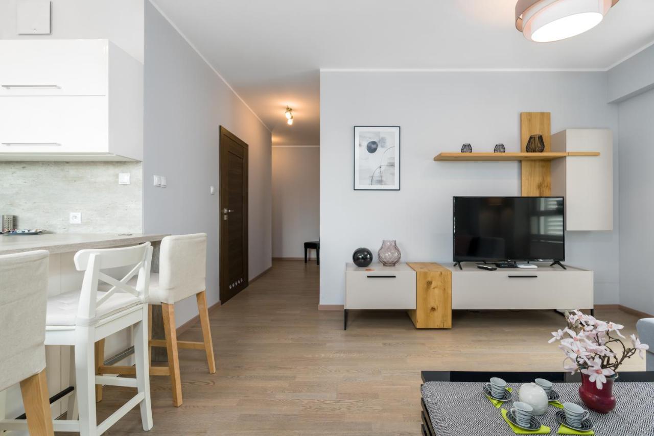 Apartments Poznan Towarowa By Noclegi Renters Екстер'єр фото