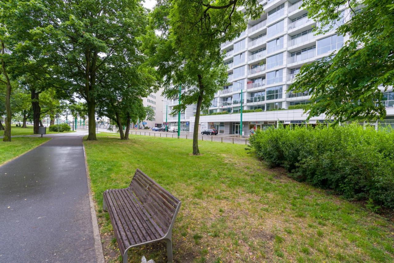 Apartments Poznan Towarowa By Noclegi Renters Екстер'єр фото